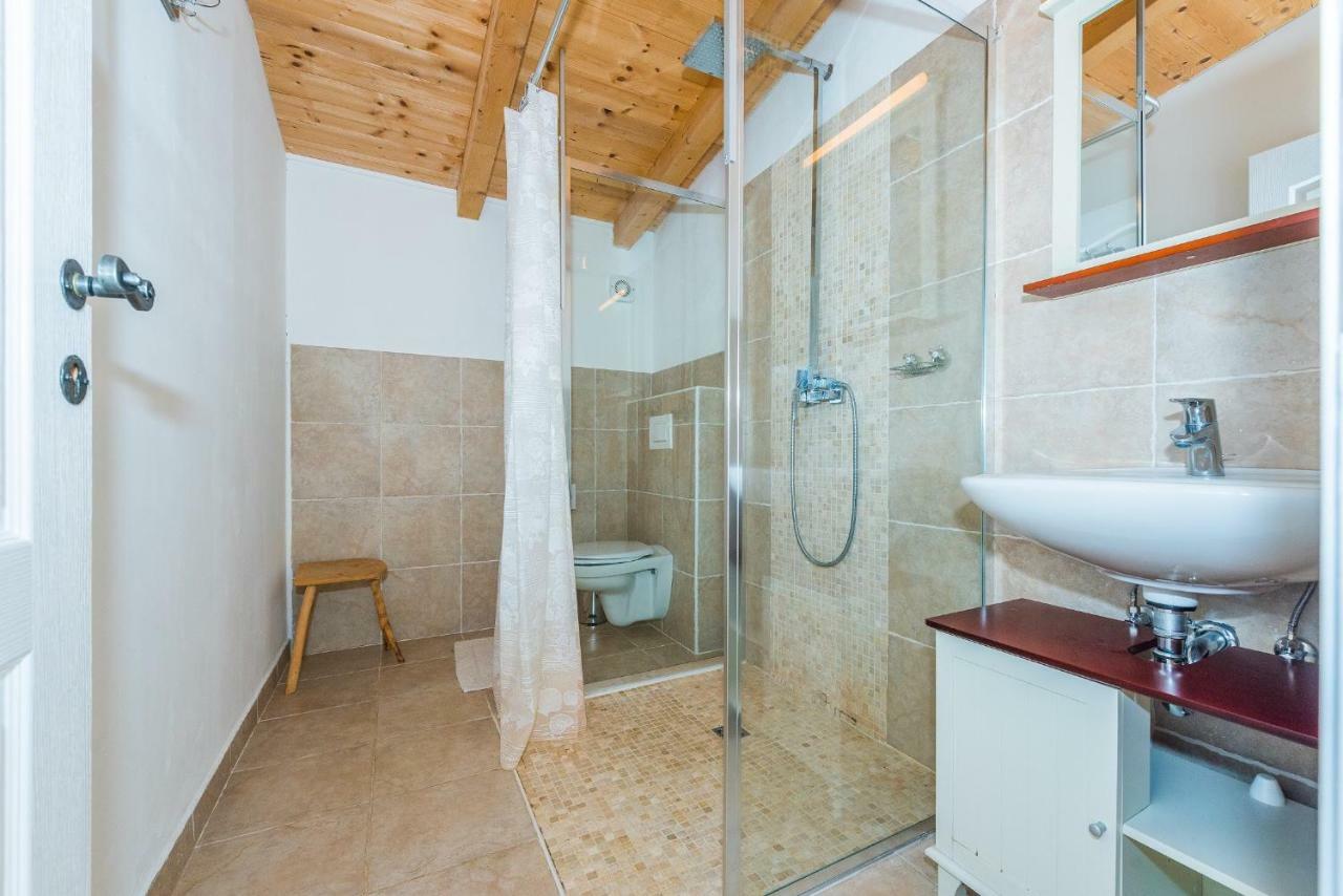 Вілла Rural House Mudrinic "Ivini Dvori" Bogatic Екстер'єр фото